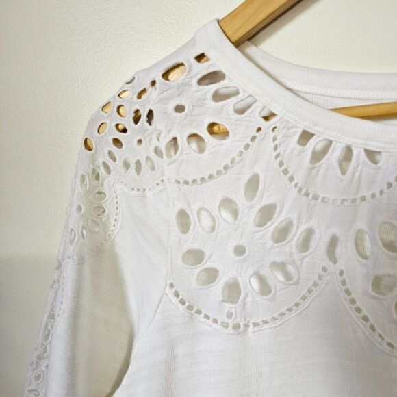 EUC LIKE NEW LOFT WHOTE CUT OUT ANGLAISE TOP SIZE SMALL - Picture 11 of 15